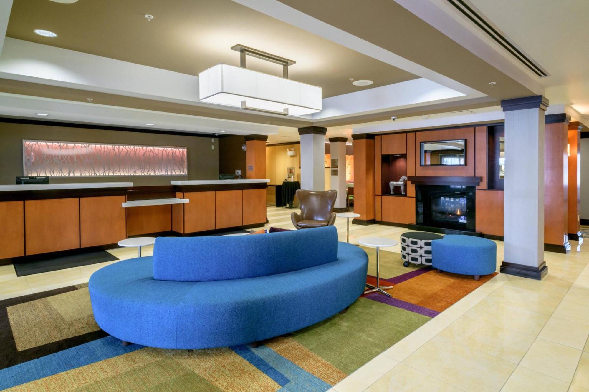 Fairfield Inn & Suites Кеннет-Сквер Экстерьер фото